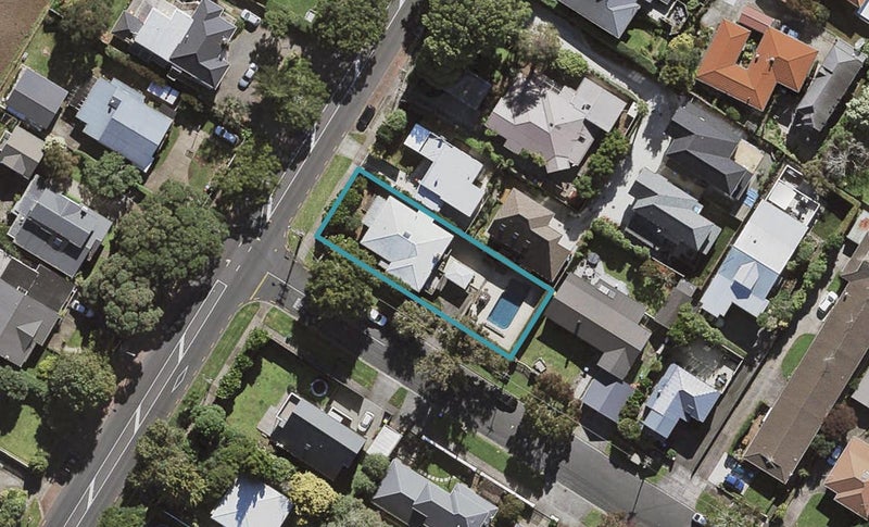 153 Campbell Road, One Tree Hill, Auckland - Carousel 1
