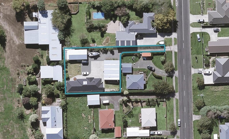 512A Richmond Road, Lepperton, New Plymouth - Carousel 1