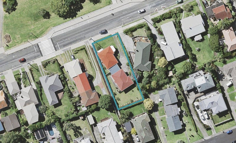 1/11A WINSCOMBE ST, Belmont, Auckland - Carousel 1