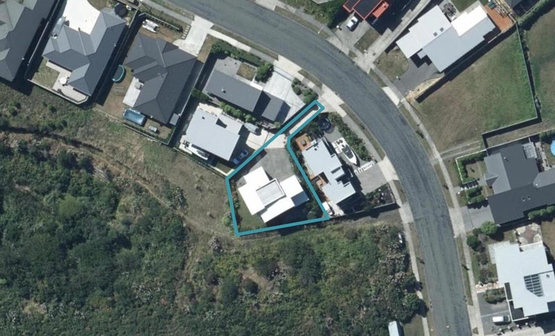 3A Mo Street, Camborne, Porirua - Carousel 1