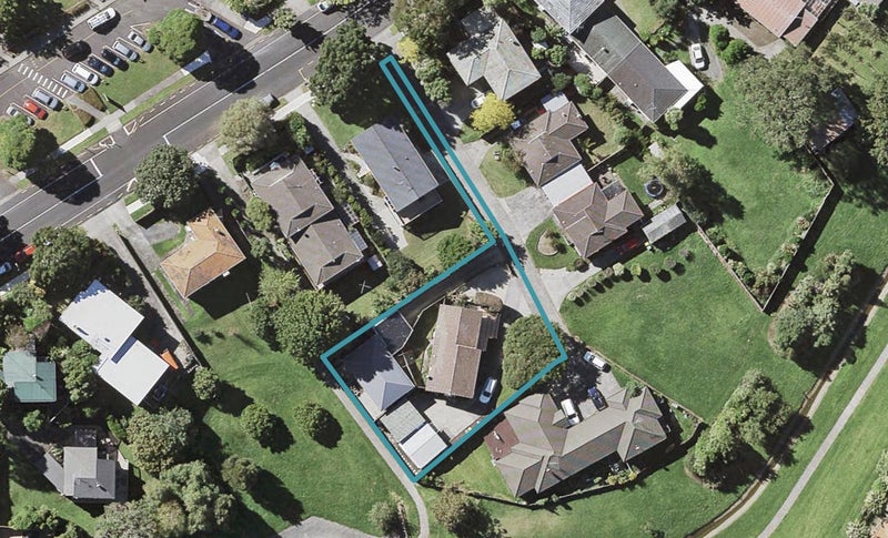 54 Mirrabooka Avenue, Botany Downs, Auckland - Carousel 1