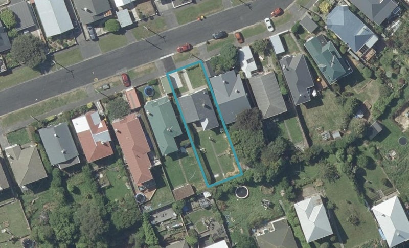25 Nottingham Crescent, Calton Hill, Dunedin - Carousel 1