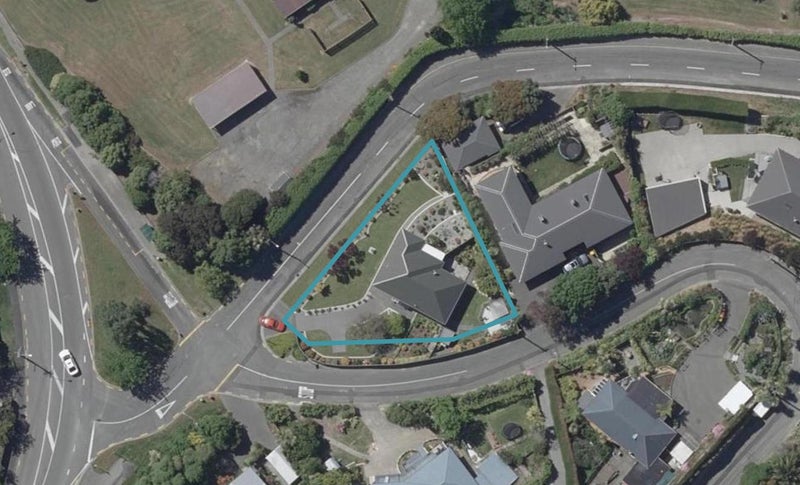 1 Ocean View Terrace, Sumner, Christchurch - Carousel 1