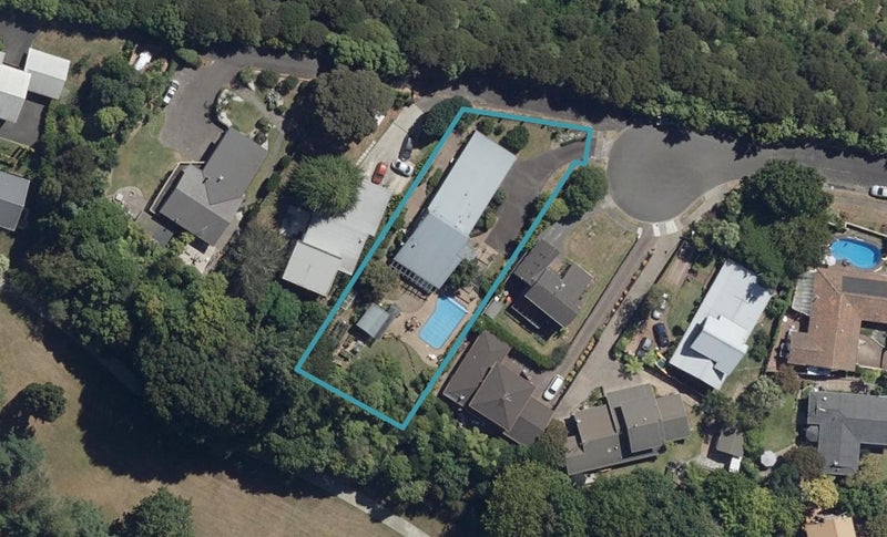 15 Portree Place, Queenwood, Hamilton - Carousel 1