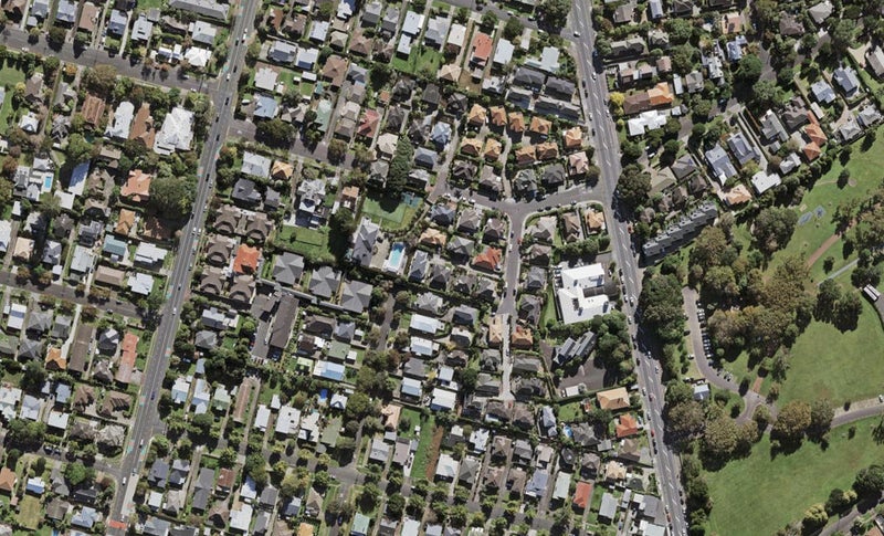 9 Goldstine Place, Royal Oak, Auckland - Carousel 1
