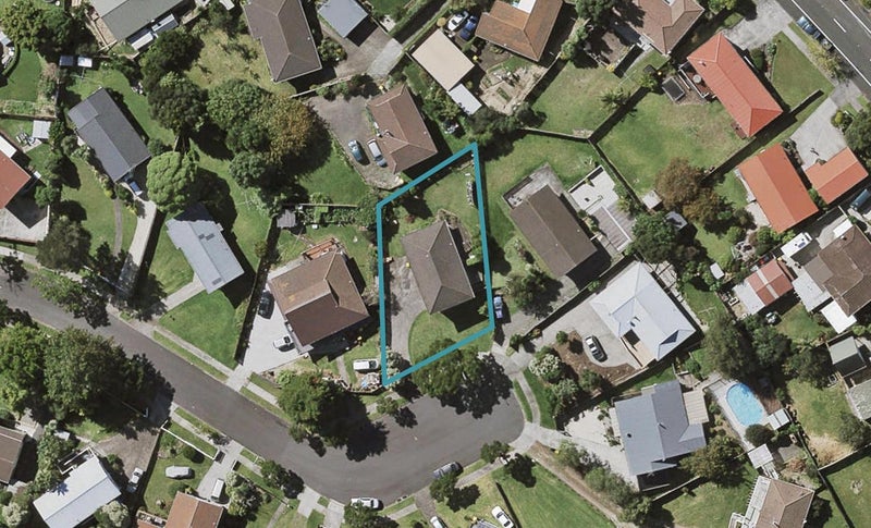 10 Melia Grove, Goodwood Heights, Auckland - Carousel 1