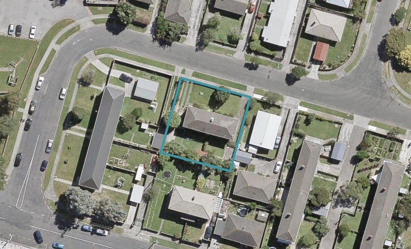 2/75 Godley Street, Waiwhetu, Lower Hutt - Carousel 1