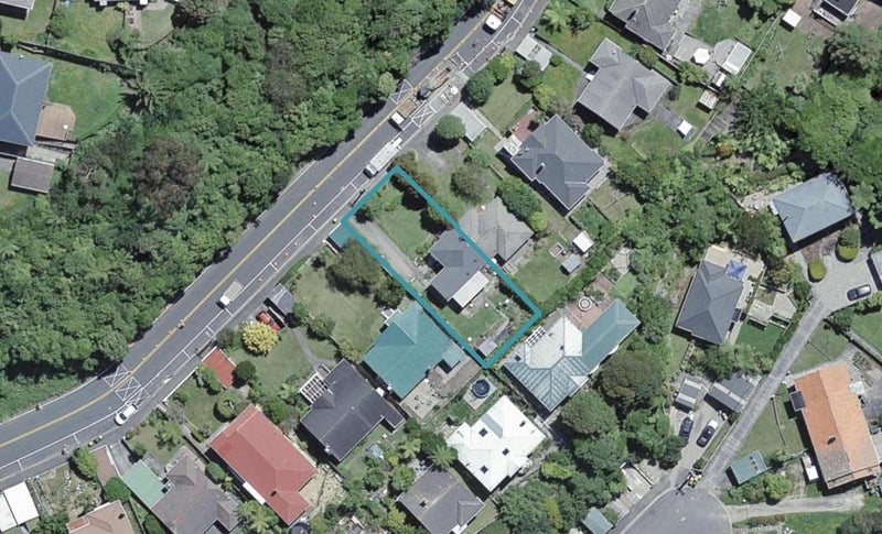34 Sunshine Avenue, Karori, Wellington - Carousel 1