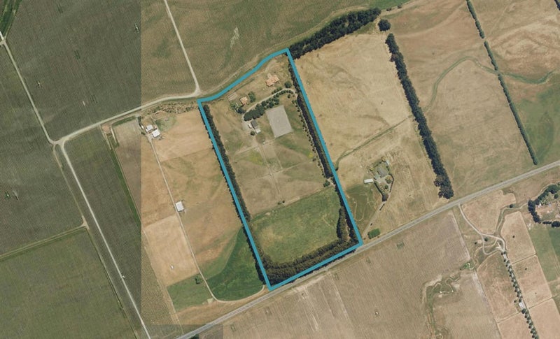 2380 State Highway 63, Blenheim - Carousel 1