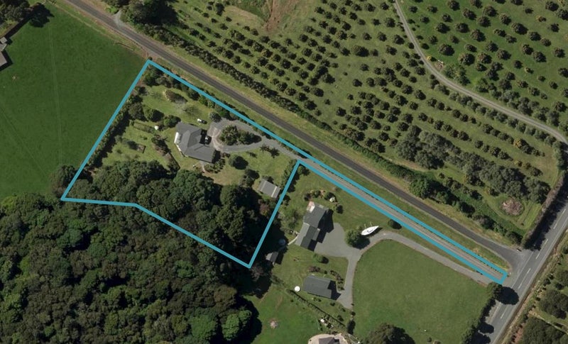 215 Ngunguru Road, Whangarei - Carousel 1