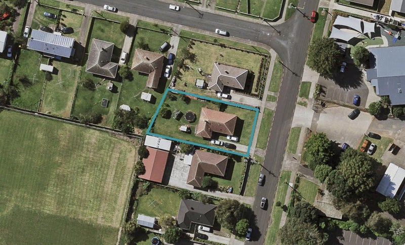 68 Otara Road, Ōtara, Auckland - Carousel 1