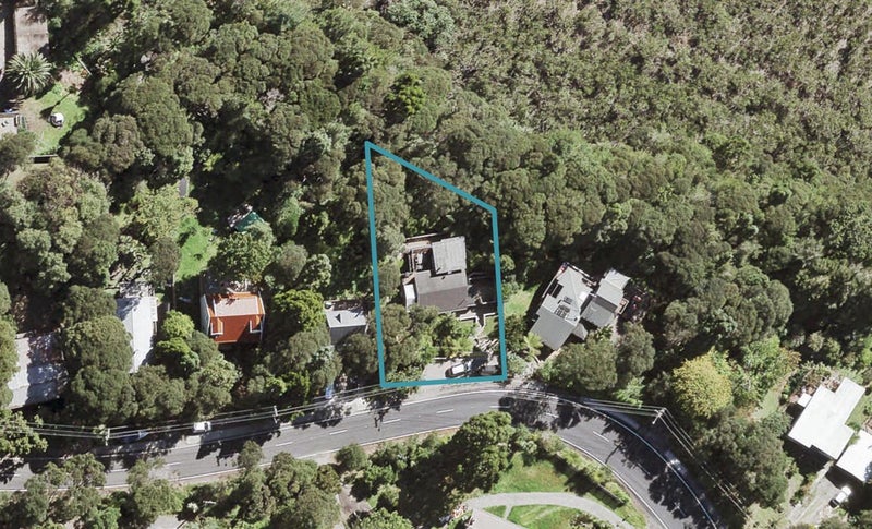 136 Laingholm Drive, Laingholm, Auckland - Carousel 1