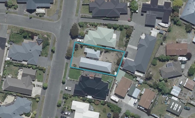 16 Anglesea Avenue, Parklands, Christchurch - Carousel 1