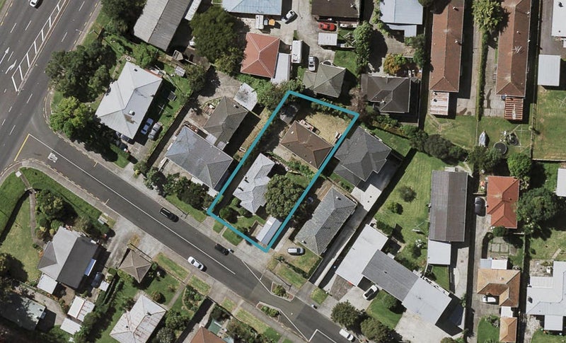 4 Roslyn Road, Mount Wellington, Auckland - Carousel 1