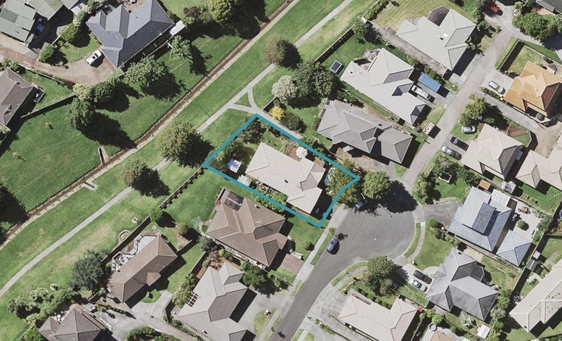 18 Daria Place, Northpark, Auckland - Carousel 1
