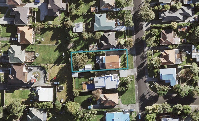 25 Bentleigh Avenue, New Windsor, Auckland - Carousel 1