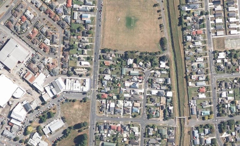 11/24 Fitzherbert Road, Wainuiomata, Lower Hutt - Carousel 1