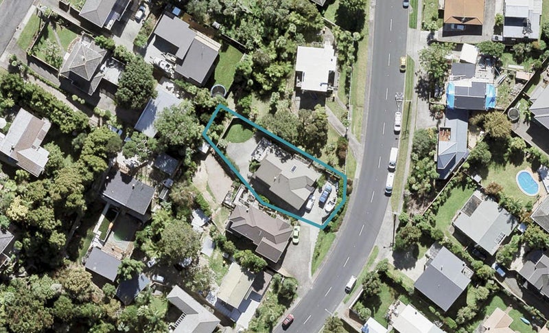 984A Beach Road, Torbay, Auckland - Carousel 1