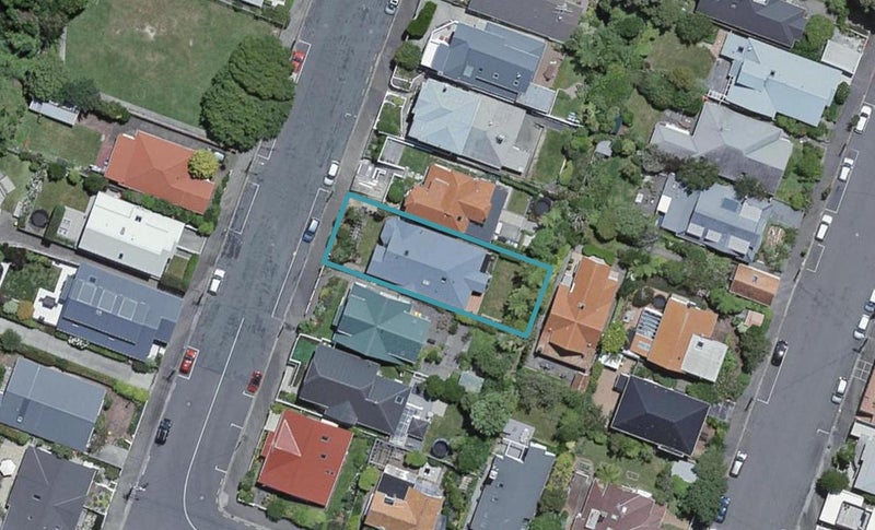 49 Glen Road, Kelburn, Wellington - Carousel 1