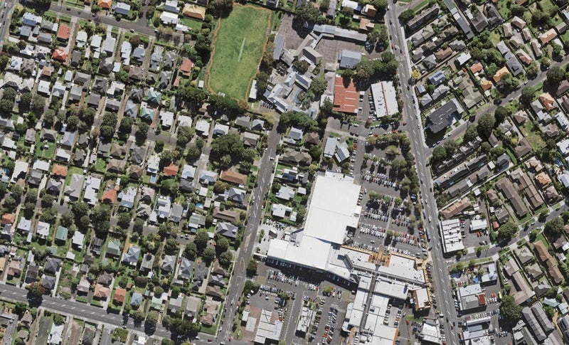 1/15 Crown Street, Royal Oak, Auckland - Carousel 1