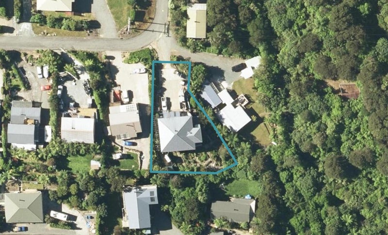 14 Field Terrace, French Pass - Carousel 1