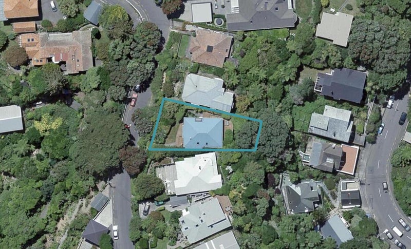 21 Moana Road, Kelburn, Wellington - Carousel 1
