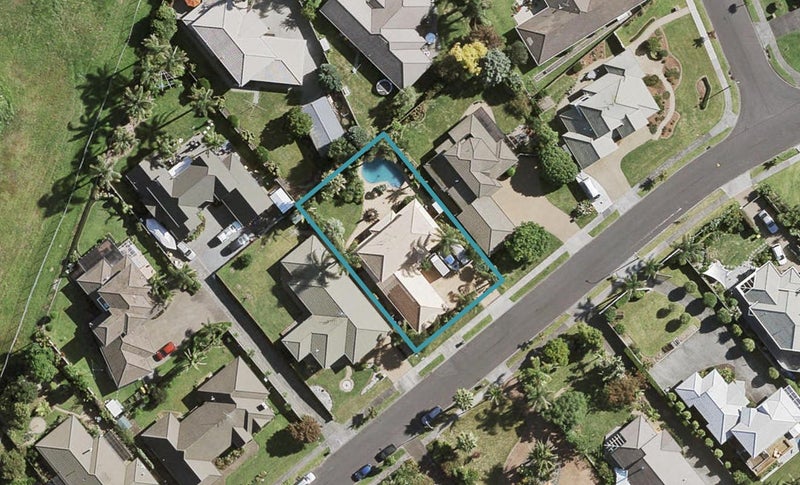 39 Keywella Drive, Conifer Grove, Takanini - Carousel 1