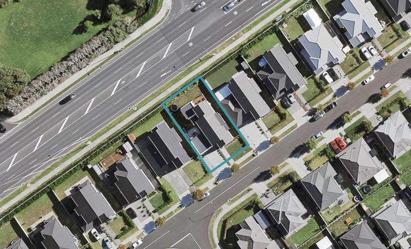 53 Pickaberry Avenue, Karaka, Papakura - Carousel 1