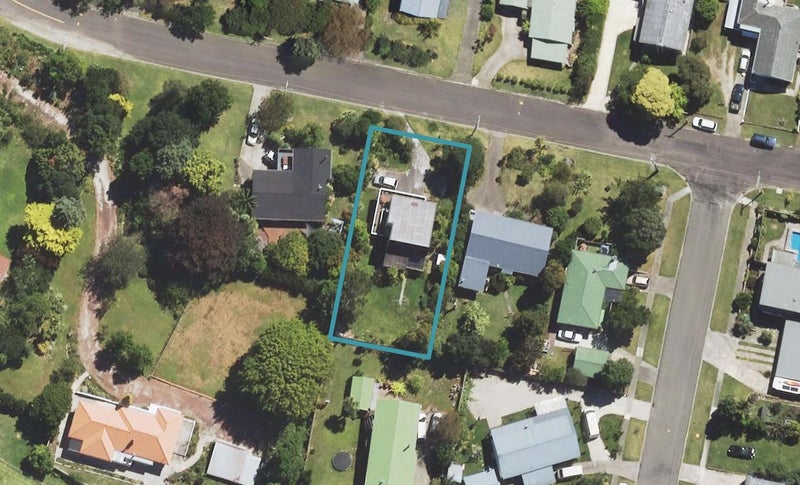 5 Norwood Road, Kaiti, Gisborne - Carousel 1