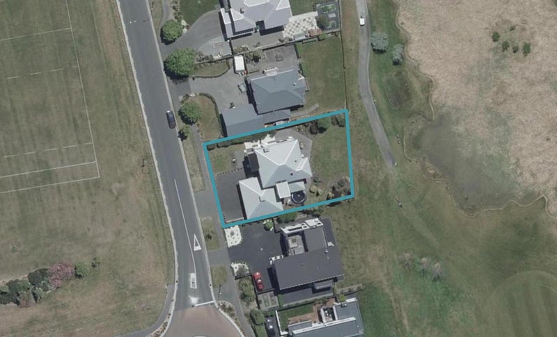 556 Bower Avenue, Parklands, Christchurch - Carousel 1