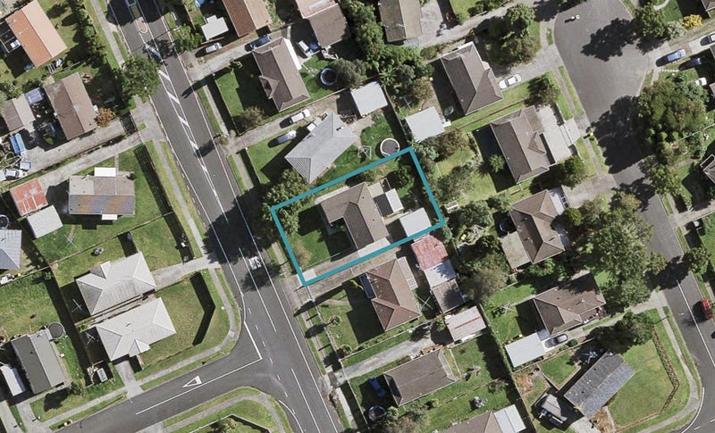126 Shifnal Drive, Randwick Park, Auckland - Carousel 1