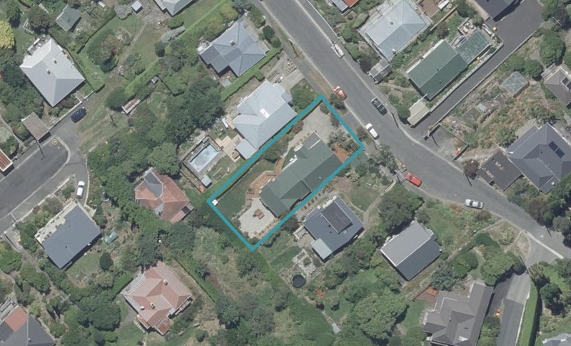 22 Birchfield Avenue, North East Valley, Dunedin - Carousel 1