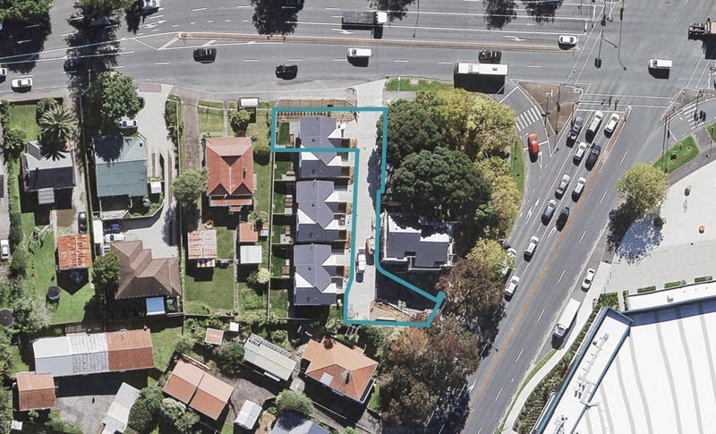 3148A Great North Road, New Lynn, Auckland - Carousel 1