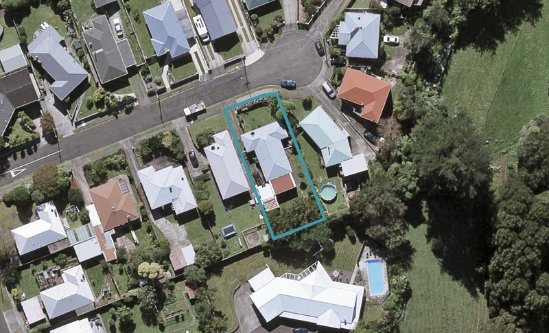 10 Barclay Street, Ferndale, New Plymouth - Carousel 1