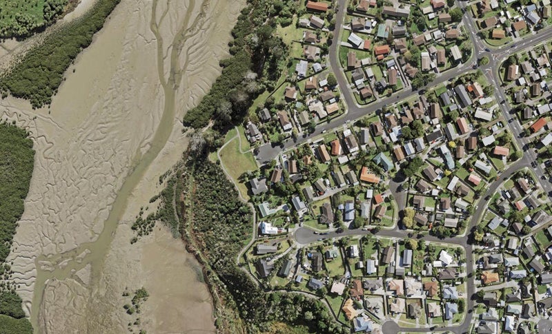 110 Burundi Avenue, Clendon Park, Auckland - Carousel 1