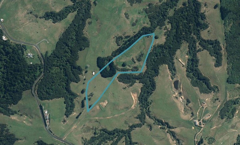 90 Esk Road, Pūkorokoro / Miranda, Kaiaua - Carousel 1