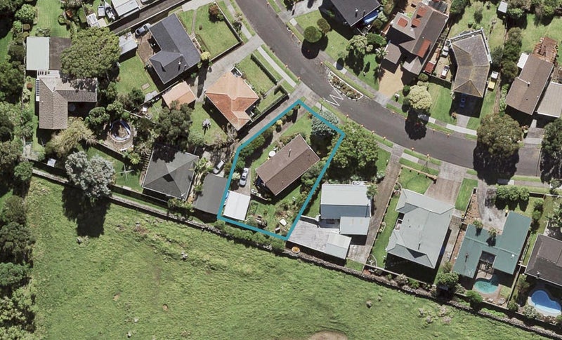 18 Andes Avenue, Mangere Bridge, Auckland - Carousel 1