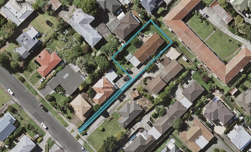 1/0 Puriri Street, Takapuna, Auckland - Carousel 1
