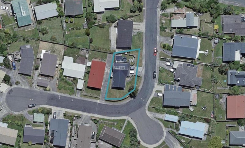 6 Rice Crescent, Newlands, Wellington - Carousel 1