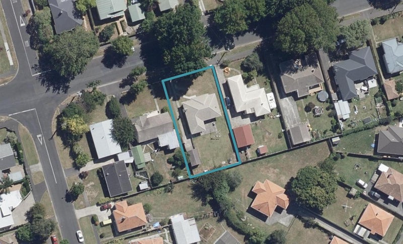 26 Wilson Street, Hamilton East, Hamilton - Carousel 1