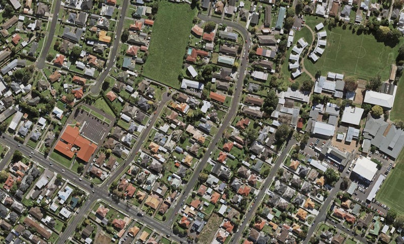 4/18 Alexander Avenue, Papatoetoe, Auckland - Carousel 1