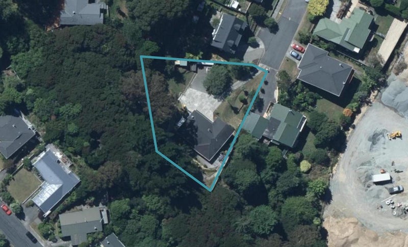 12 Ration Lane, Whitby, Porirua - Carousel 1