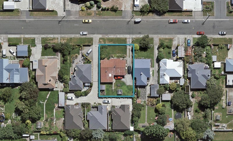 19 Bullar Street, Grasmere, Invercargill - Carousel 1