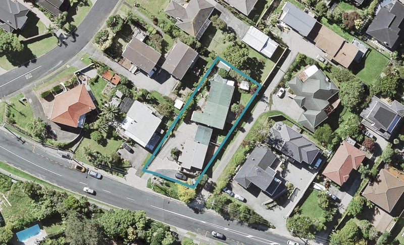 3/467 Beach Road, Murrays Bay, Auckland - Carousel 1