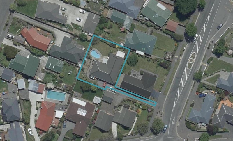 5 Grampian Street, Casebrook, Christchurch - Carousel 1
