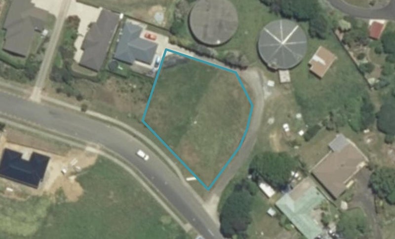 8 Thomson Avenue, Otorohanga, Ōtorohanga - Carousel 1