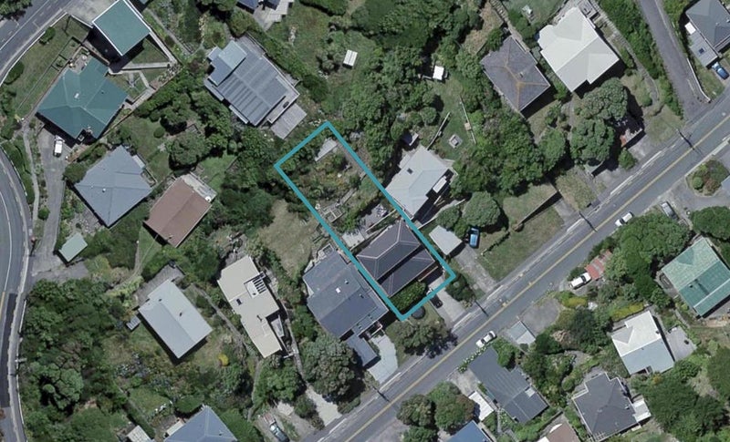 18 Hungerford Road, Lyall Bay, Wellington - Carousel 1