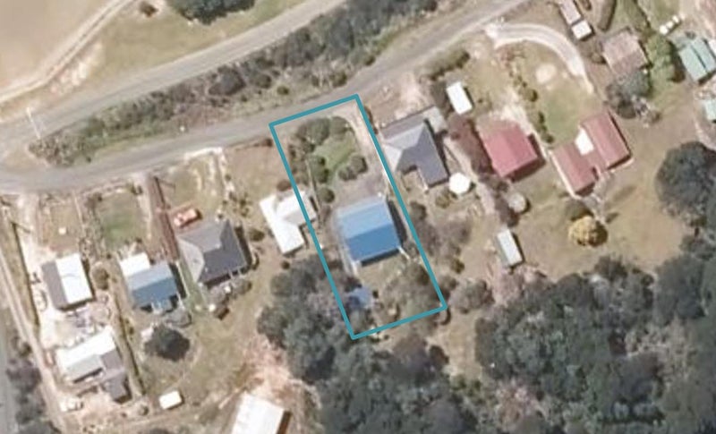 18 Bay View Road, POUTO - Carousel 1