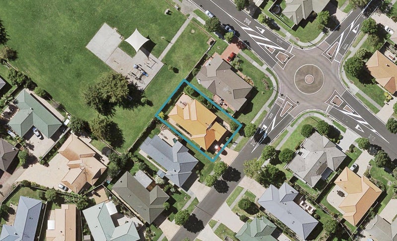 3 Millington Place, Huntington Park, Auckland - Carousel 1
