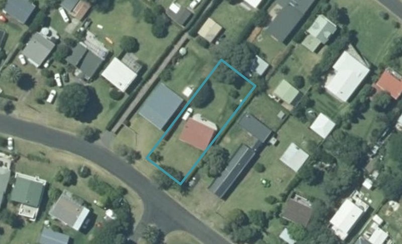 17 Dawn Avenue, Hahei - Carousel 1